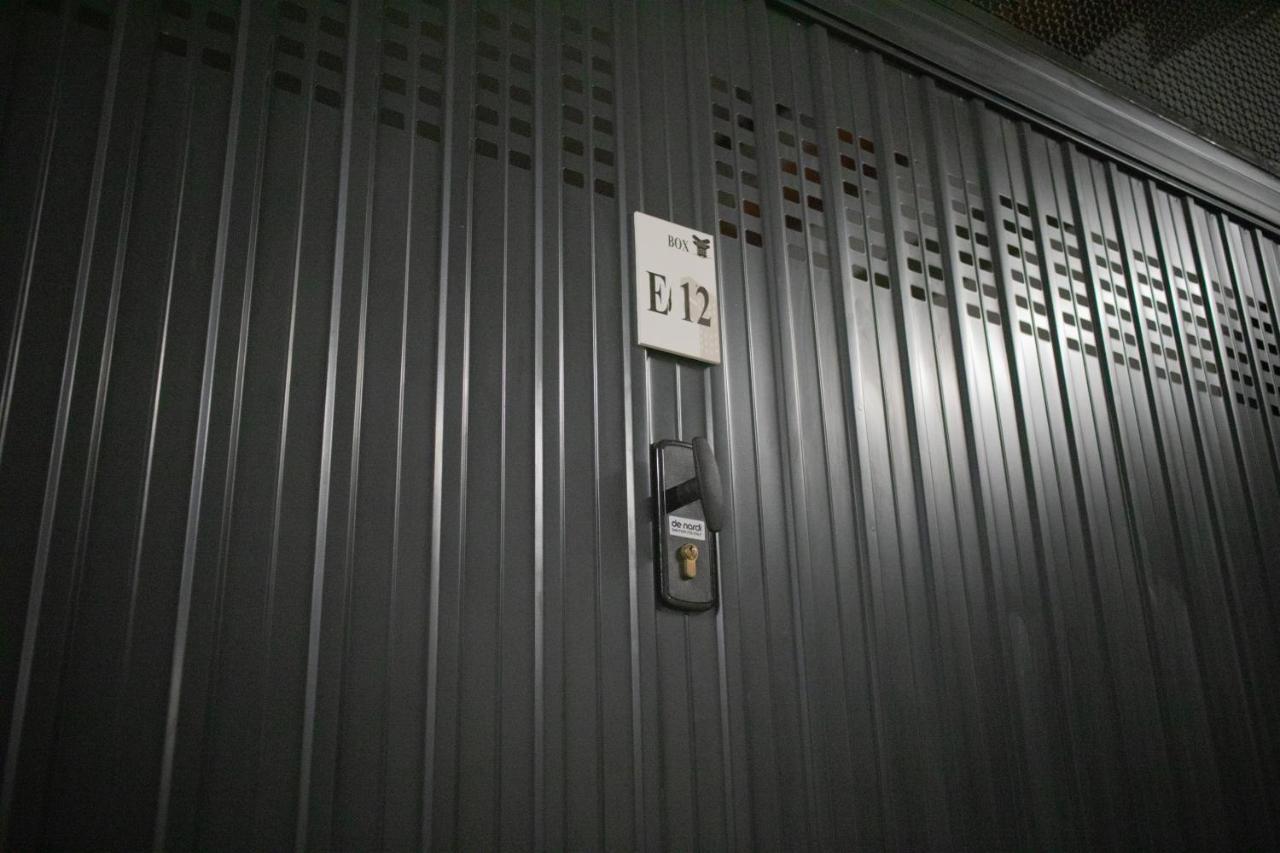 E-Twelve Apartment Neapel Exterior foto